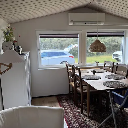 Vakantiehuis Into - 490m From The Sea By Interhome *