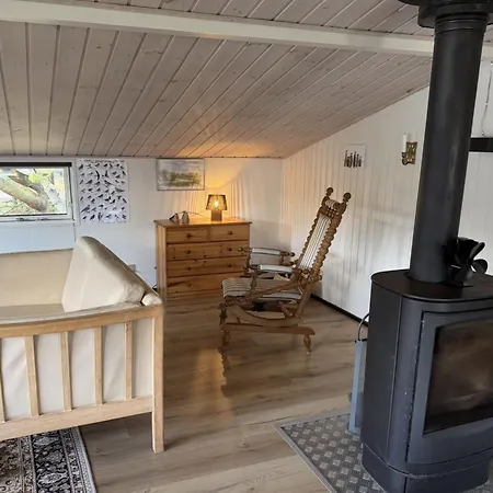 Into - 490m From The Sea By Interhome Vakantiehuis *