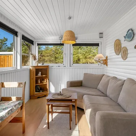 Into - 490m From The Sea By Interhome * Sæby