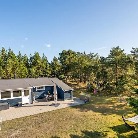 Into - 490m From The Sea By Interhome